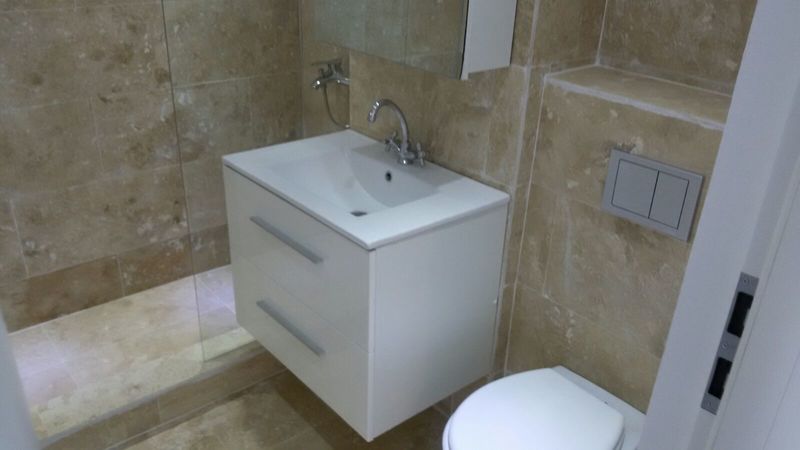 Dorobanti, Beller, Primaverii,