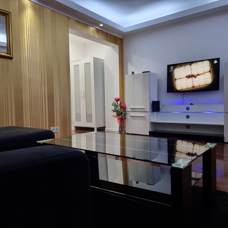 Dorobanti, Beller, Primaverii,